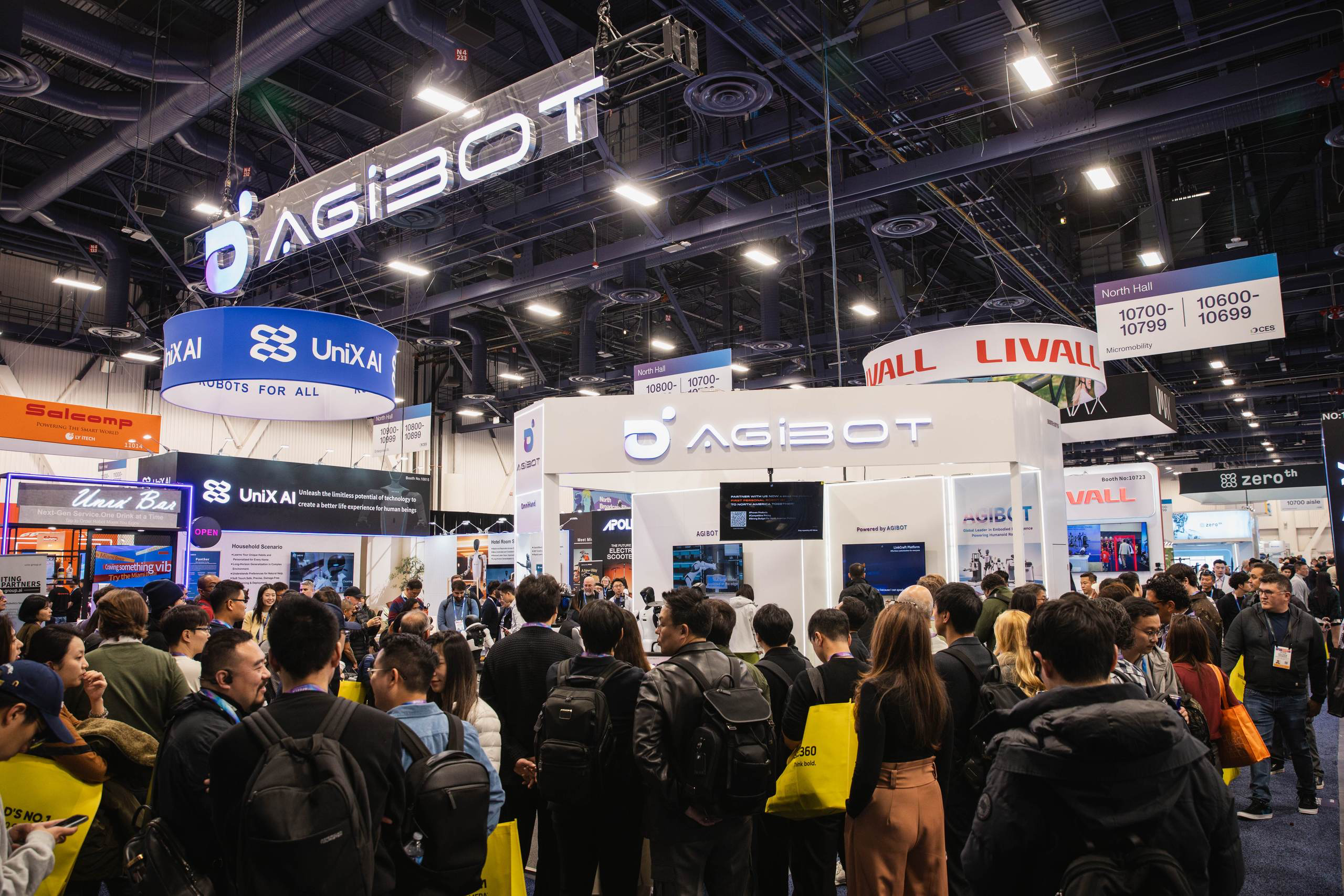 pg软件亮相CES 2026，展示具身智能全栈生态